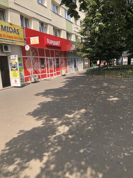 Pantelimon 283 colt cu Sos. Morarilor, inchiriez spatiu comercial.